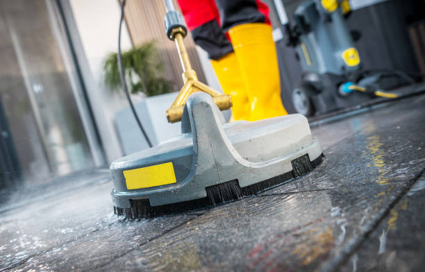 Professional Pressure Washing in Pelican Bay, TX