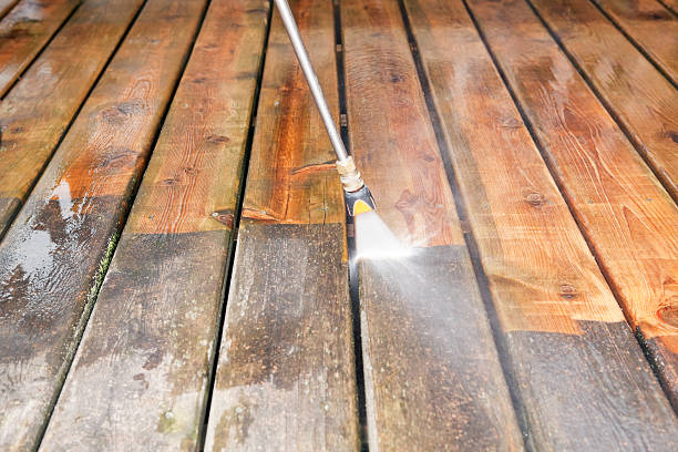 Best Concrete Pressure Washing  in Pelican Bay, TX